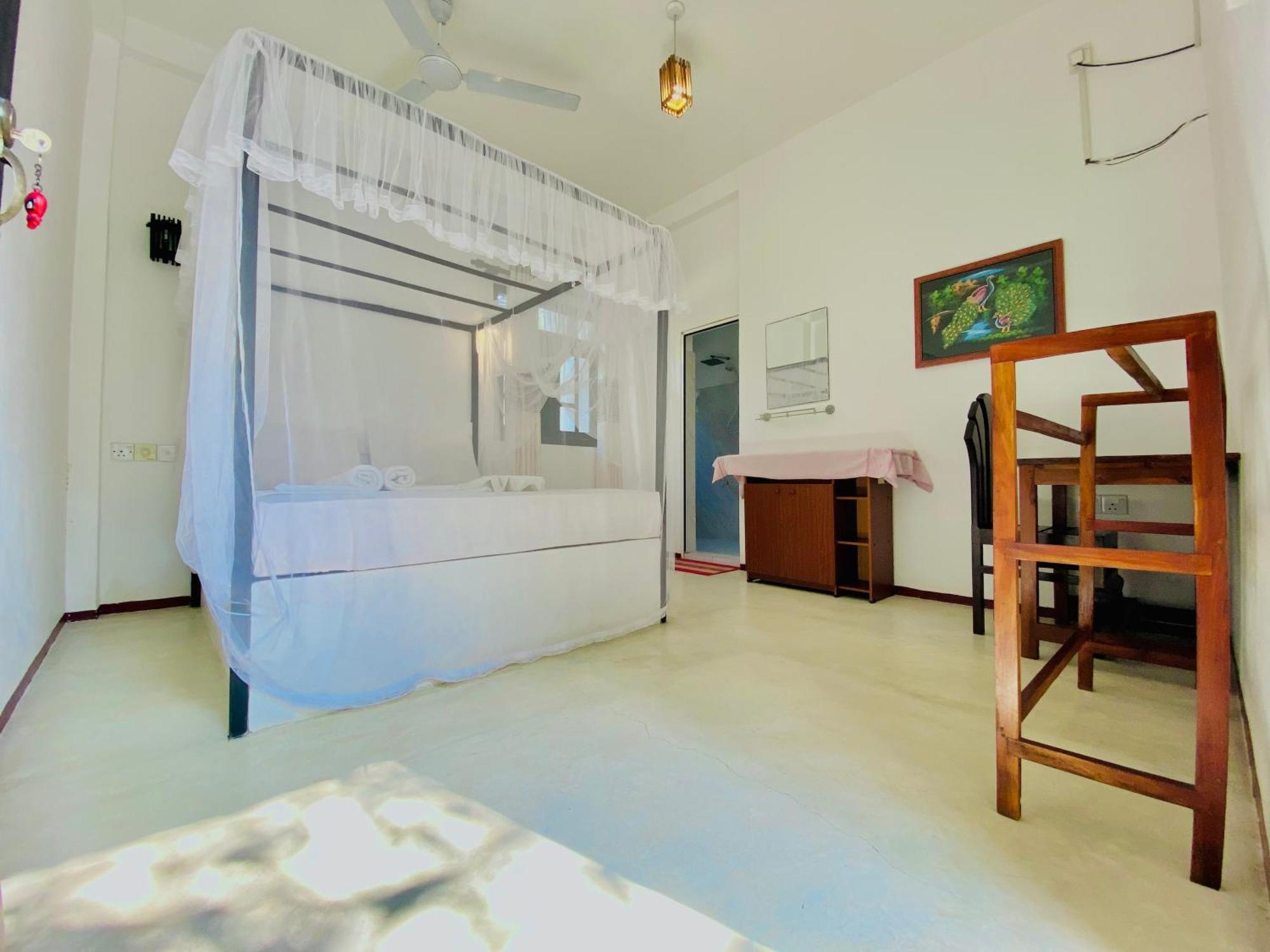 Rekawa Turtle Gate Hotel Tangalle Ruang foto