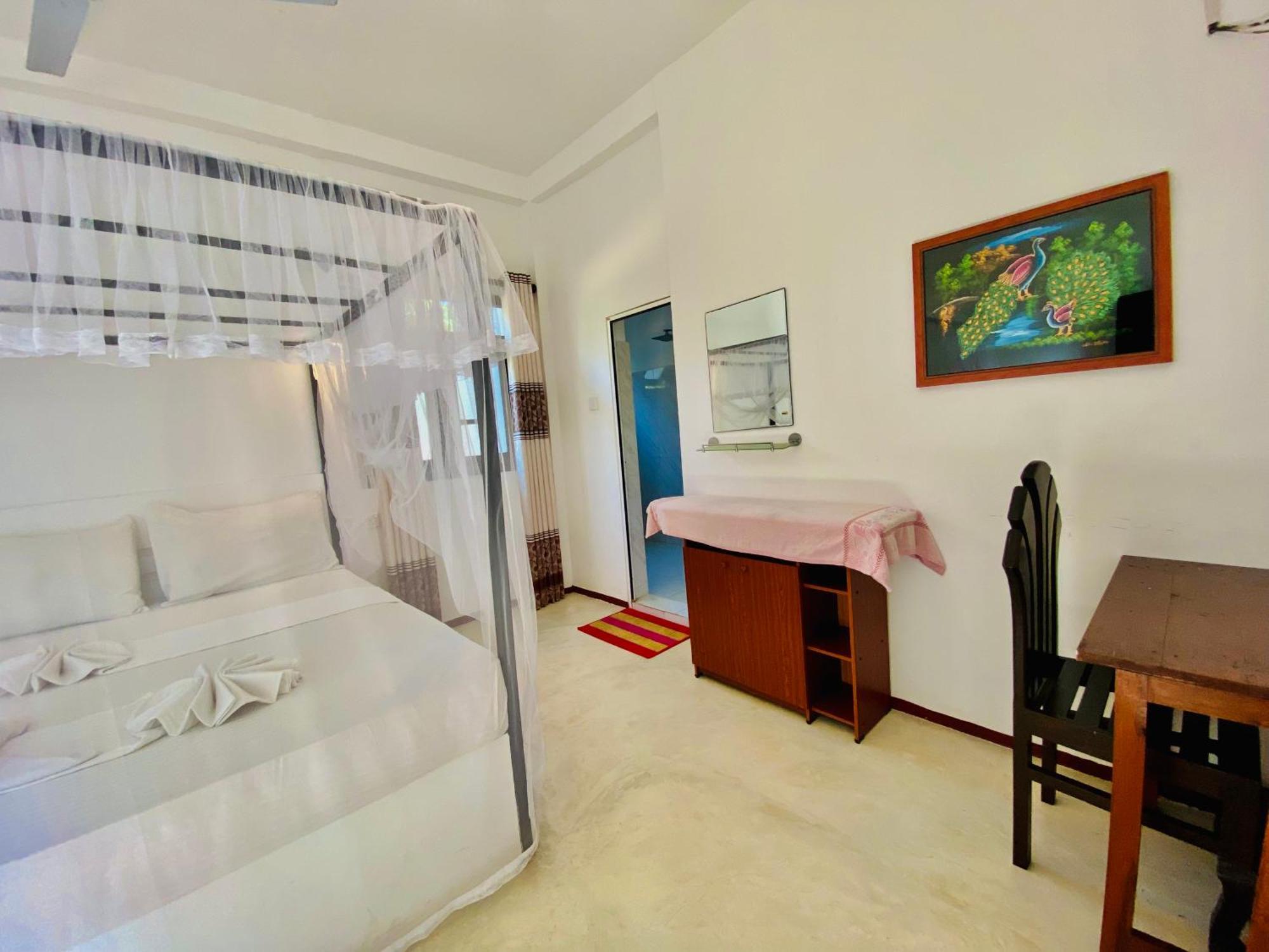 Rekawa Turtle Gate Hotel Tangalle Ruang foto